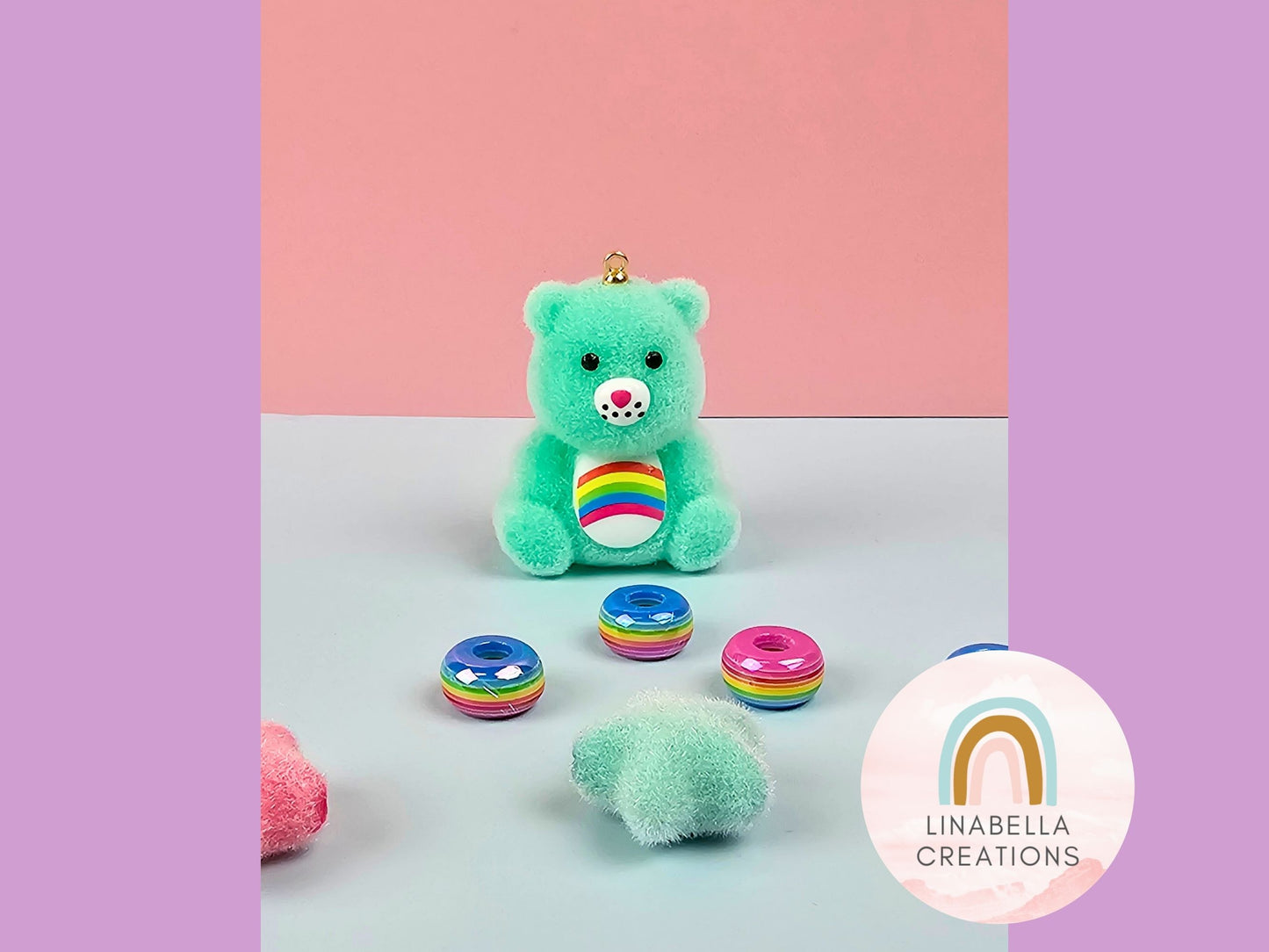 Fuzzy Pastel Rainbow 80s Cartoon Bear Pendant – Fuzzy Resin Kawaii Bear Pendant – 90s Nostalgia Novelty DIY Keychain Retro 80s Kid Beads