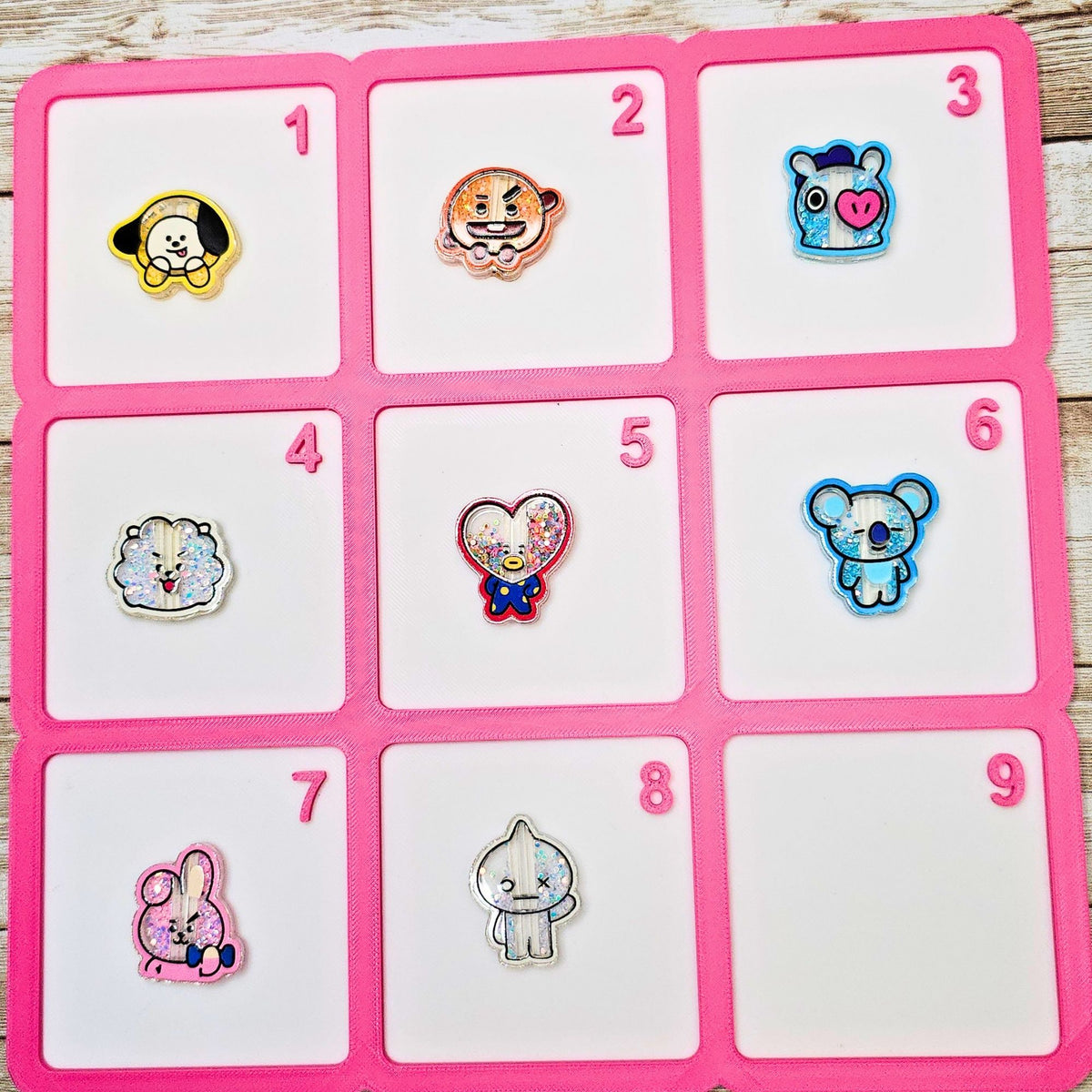Set of 8 BT21 Inspired Shaker Acrylic Focal Beads | Glitter Character Focal Charms | Kawaii DIY Beaded Pen, Badge Reel, Keychain & Phone Charm Supplies