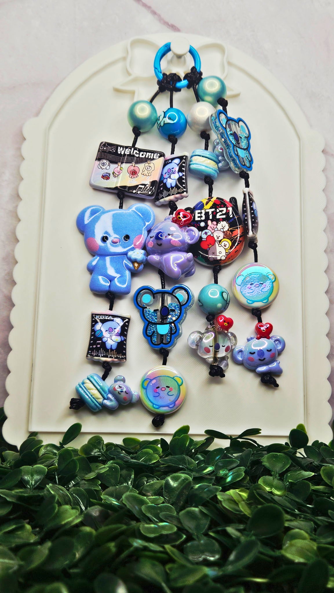 BT21 Character Bag Charm Black