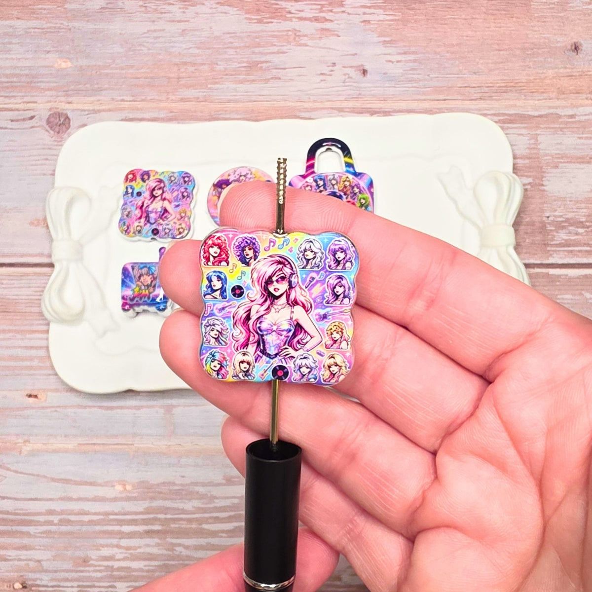 Jem and the Holograms Mixed Beads Set of 10 | Retro 80s Cartoon Beads | DIY Beaded Pens, Keychains, Bag Charms & Jewelry Making