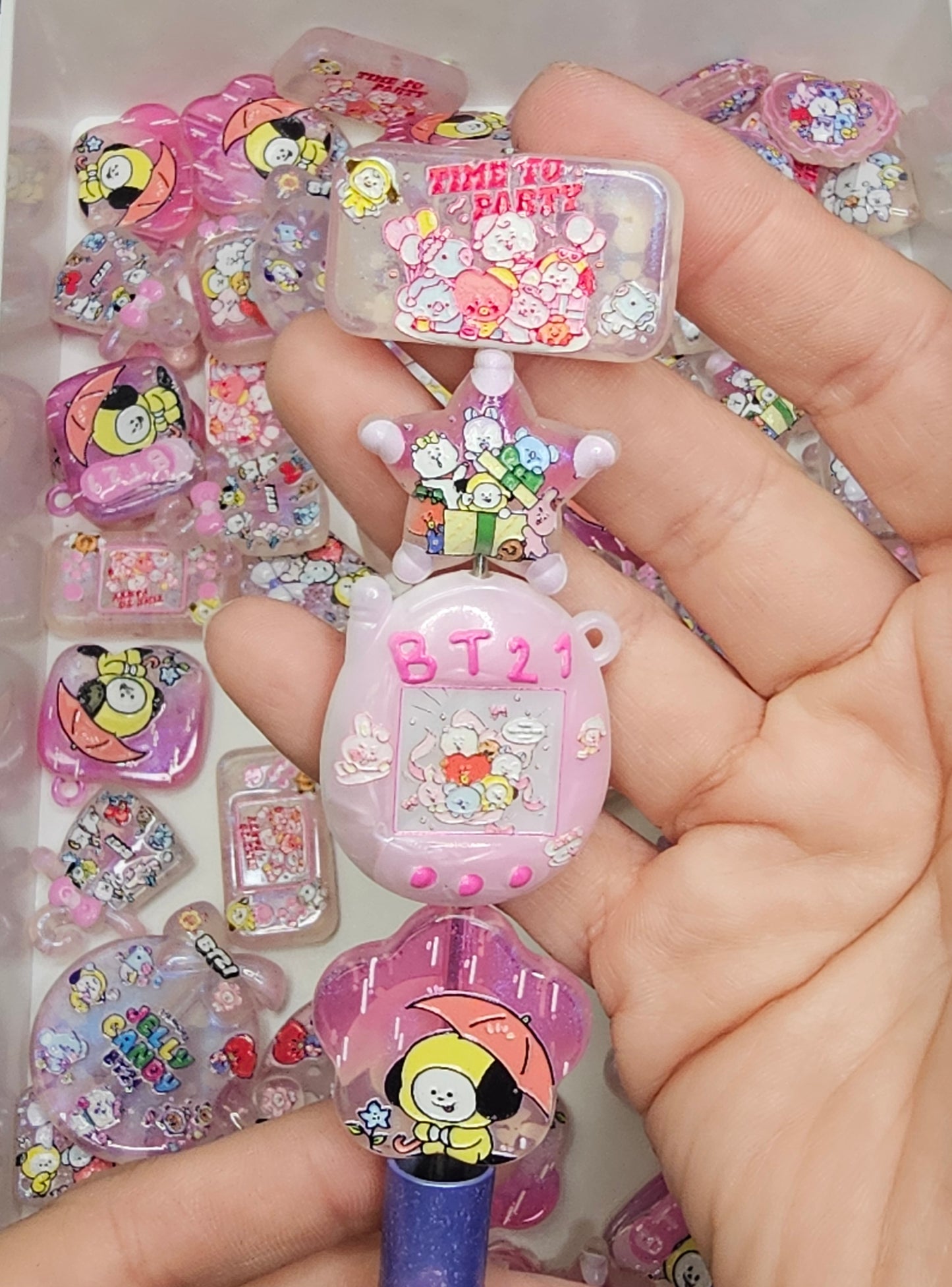 BT21 Character Pink Luminous Bead Mix